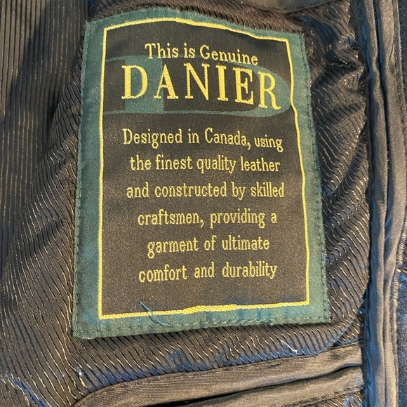 DANIER Men’s Black Leather Jacket. Size L. Like New! Mint. removable Liner - Picture 5 of 10